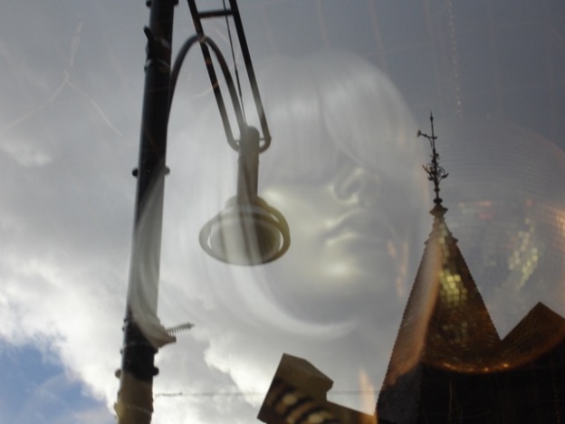 Από το Κάτοπτρο 18ο του Γ. Δουατζή